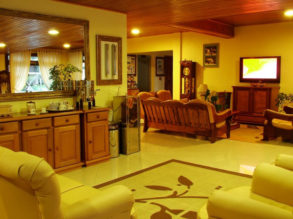 Hotel Sky غرامادو المظهر الخارجي الصورة